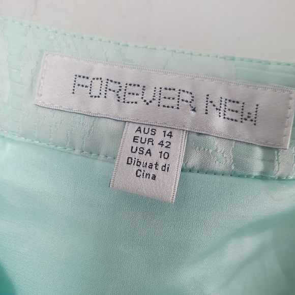 Forever New Size 14 Light Pastel Green Floral Embroidered A-line Pleated Skirt - Picture 10 of 13